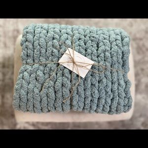Aquamarine Chunky Knit Baby Blanket